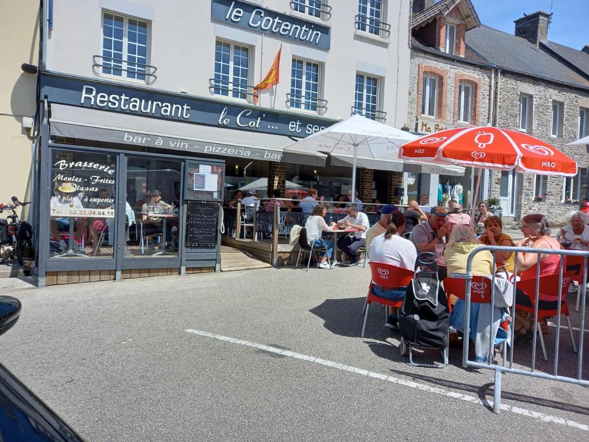 Le Cotentin Appart'Hotels & Restaurant Le Cot' Portbail Eksteriør billede