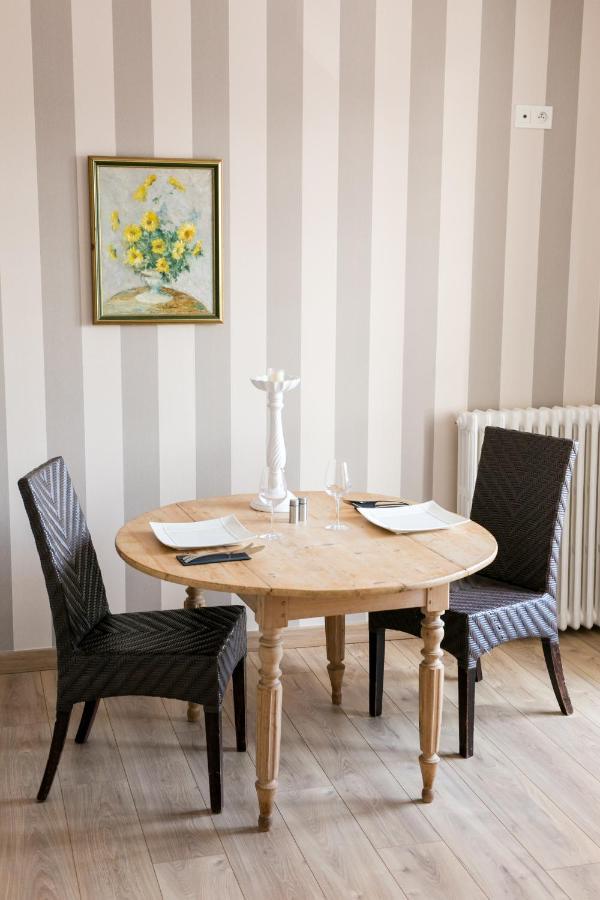Le Cotentin Appart'Hotels & Restaurant Le Cot' Portbail Eksteriør billede