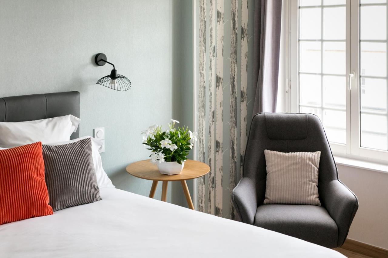 Le Cotentin Appart'Hotels & Restaurant Le Cot' Portbail Eksteriør billede