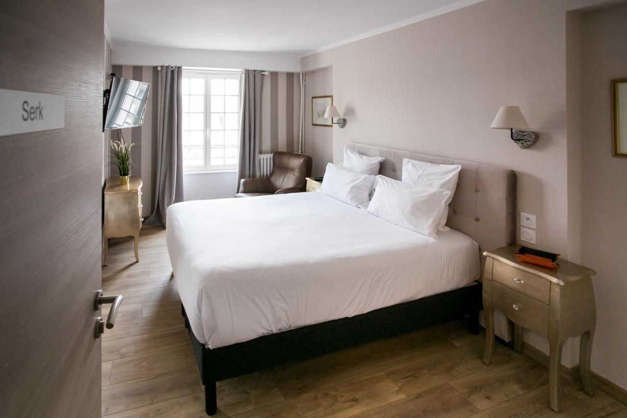 Le Cotentin Appart'Hotels & Restaurant Le Cot' Portbail Eksteriør billede